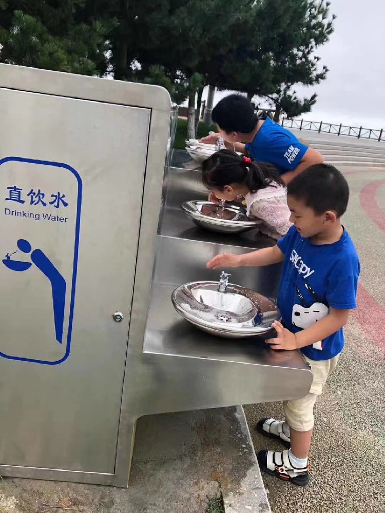 深圳仙湖植物园户外直饮水设备安装成功
